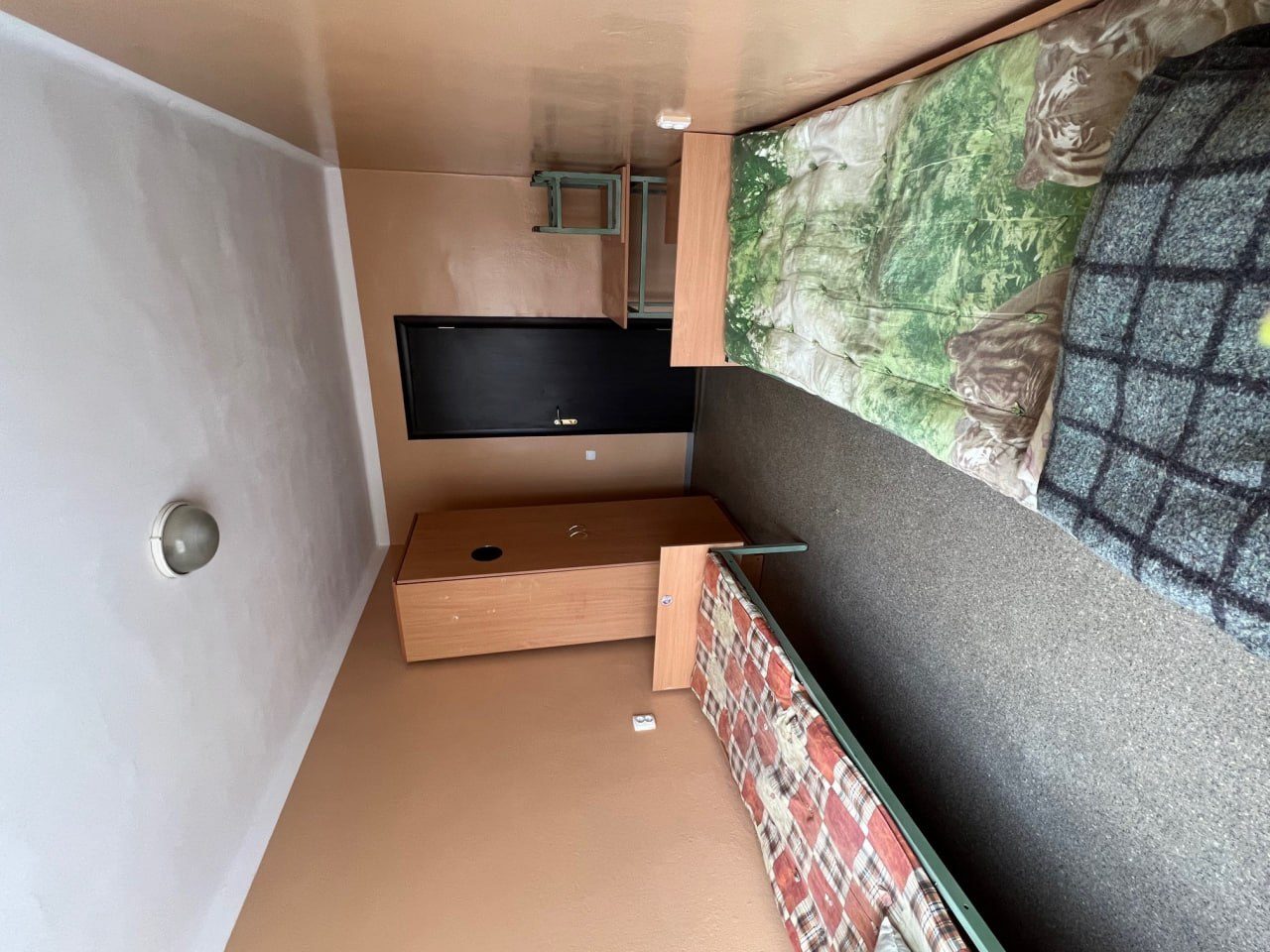 Bedroom condition overview